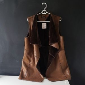 🚨⚡️(flash sale)⚡️🚨--Open Front Faux Fur (reversible) Vest by Sisters